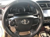 Cần bán lại xe Toyota Camry 2.5G 2013, màu bạc, giá tốt