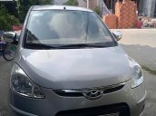 Bán Hyundai i10 sản xuất năm 2010, màu bạc, nhập, xe gia đình, 260 triệu