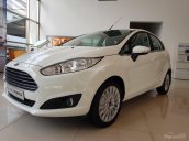 Bán Ford Focus 2018, màu trắng chỉ với 100 triệu tiền mặt, hỗ trợ trả góp lên tới 90% giá trị xe. Mr Trung: 0967664648