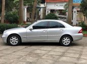 Bán xe Mercedes C200 năm 2004, màu bạc, bản Elegance full options