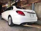 Bán Mercedes C250 2016, màu trắng