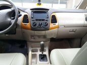 Bán xe Toyota Innova V đời 2010, màu bạc  