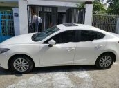 Cần bán lại xe Mazda 3 sản xuất 2017, màu trắng, giá tốt