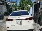 Cần bán lại xe Mazda 3 sản xuất 2017, màu trắng, giá tốt