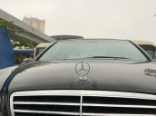 Bán xe Mercedes 2005, màu đen, xe nhập