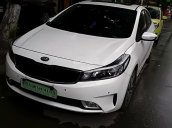 Cần bán xe Kia Cerato sản xuất năm 2018, màu trắng chính chủ, 610 triệu