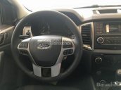 Bán Ford Ranger XLT 2.2MT 2 cầu mới 100% năm 2018, màu bạc, giá tốt. L/H 090.778.2222