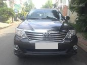 Cần bán lại xe Toyota Fortuner 2.7V (4x4) sản xuất 2016, màu xám