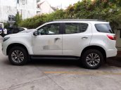 Bán ô tô Ford Everest đời 2018, màu trắng