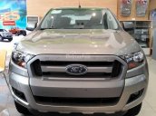 Bán Ford Ranger XLS 1 cầu số sàn, nhập khẩu, màu ghi vàng, hỗ trợ trả góp, cam kết giá tốt nhất. L/H: 090.778.2222