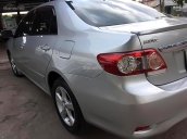 Cần bán Toyota Corolla altis 2010, màu bạc chính chủ, giá tốt