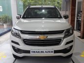 Bán xe Chevrolet Trailblazer LTZ đời 2018, khuyến mãi khủng, quà tặng hấp dẫn, hỗ trợ vay ngân hàng 80 % giá trị xe