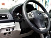 Cần bán xe Subaru Forester xt at 2013 tự động màu đỏ