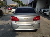 Bán xe Chevrolet Cruze LTZ năm sản xuất 2015, màu bạc, giá cạnh tranh, giao xe nhanh