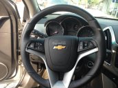 Bán xe Chevrolet Cruze LTZ năm sản xuất 2015, màu bạc, giá cạnh tranh, giao xe nhanh