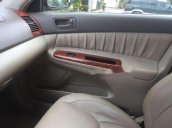 Bán xe Toyota Camry năm 2003, màu đen 