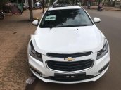 Bán Chevrolet Cruze năm sản xuất 2016, màu trắng