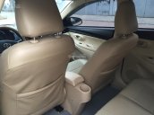 Cần bán xe Toyota Vios E 1.5AT sản xuất 2016, màu bạc, số tự động