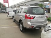 Bán Isuzu mu-X đời 2016, màu bạc, nhập khẩu nguyên chiếc. Hỗ trợ trả góp 80%