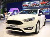 Cần bán xe Ford Focus Titanium sản xuất 2018, màu trắng