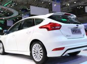 Cần bán xe Ford Focus Titanium sản xuất 2018, màu trắng