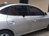 Bán Hyundai Elantra 1.6MT 2009, màu bạc chính chủ, giá tốt