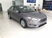 Bán Ford Focus 1.5 Ecoboost bản Titanium Sedan màu nâu hổ phách mới 100%, giá tốt. L/H 090.778.2222