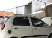 Bán Chevrolet Spark LT 0.8 MT 2011, màu trắng số sàn, 132tr