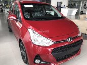 Bán xe Hatchback Grand i10 1.2 AT bạc , khuyến mãi 60 triệu xe có sẵn giao ngay