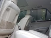 Cần bán gấp Mercedes đời 2006, màu đen