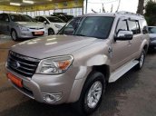 Bán xe Ford Everest MT đời 2010, màu phấn hồng, 485tr