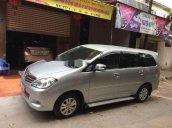 Bán Toyota Innova V sản xuất năm 2011, màu bạc, giá chỉ 450 triệu