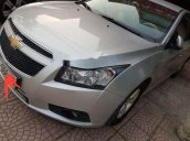 Bán Chevrolet Cruze năm sản xuất 2011, màu bạc chính chủ, 305tr