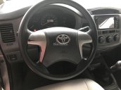 Bán Toyota Innova E sản xuất 08/2012, màu bạc