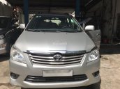 Bán Toyota Innova E sản xuất 08/2012, màu bạc