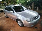 Cần bán xe Chevrolet Lacetti sản xuất năm 2011, màu bạc