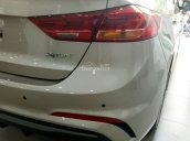 Bán Hyundai Elantra Sport giao ngay, hỗ trợ ngân hàng 90%