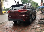 Cần bán xe Toyota Highlander LE 2.7 đời 2018, màu đỏ, nhập khẩu