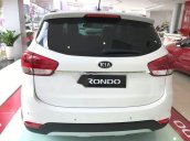 Bán xe Kia Rondo GATH năm sản xuất 2017, màu trắng giá cạnh tranh