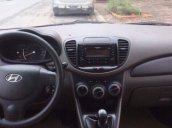 Cần bán gấp Hyundai i10 MT 2013, màu bạc, xe nhập