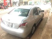 Cần bán xe Toyota Vios năm 2009, màu bạc chính chủ, giá tốt