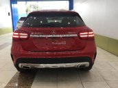 Cần bán lại xe Mercedes GLA 250 4matic năm sản xuất 2017, màu đỏ như mới