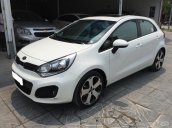 Bán Kia Rio sản xuất năm 2012, màu trắng, nhập khẩu nguyên chiếc, giá tốt, thủ tục nhanh chóng