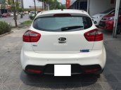 Bán Kia Rio sản xuất năm 2012, màu trắng, nhập khẩu nguyên chiếc, giá tốt, thủ tục nhanh chóng