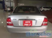 Cần bán lại xe Mazda 323 đời 2003, màu bạc