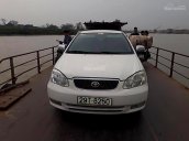 Cần bán gấp Toyota Corolla altis 1.8G MT năm sản xuất 2004, màu trắng xe gia đình, 208 triệu