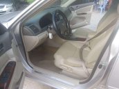 Bán Toyota Camry 3.0V đời 2002, màu bạc xe gia đình