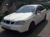 Cần bán gấp Daewoo Lacetti 1.6 EX năm 2005, màu trắng xe gia đình