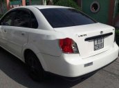 Cần bán gấp Daewoo Lacetti 1.6 EX năm 2005, màu trắng xe gia đình