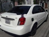 Cần bán gấp Daewoo Lacetti 1.6 EX năm 2005, màu trắng xe gia đình